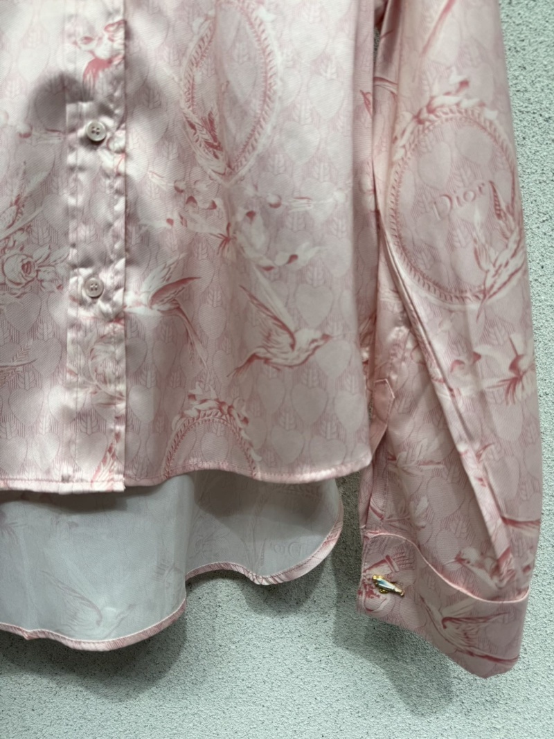 Розовая блузка с вышивкой Gucci