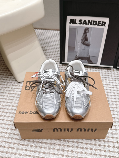 Кроссовки Miu Miu x 530