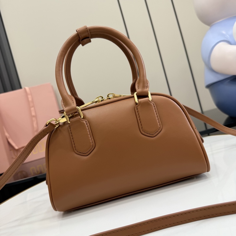 Сумка Miu Miu коричневая с ручками