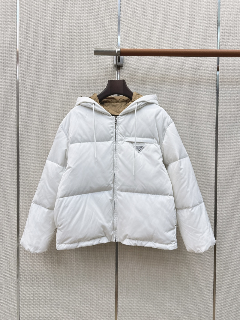Пуховик Prada