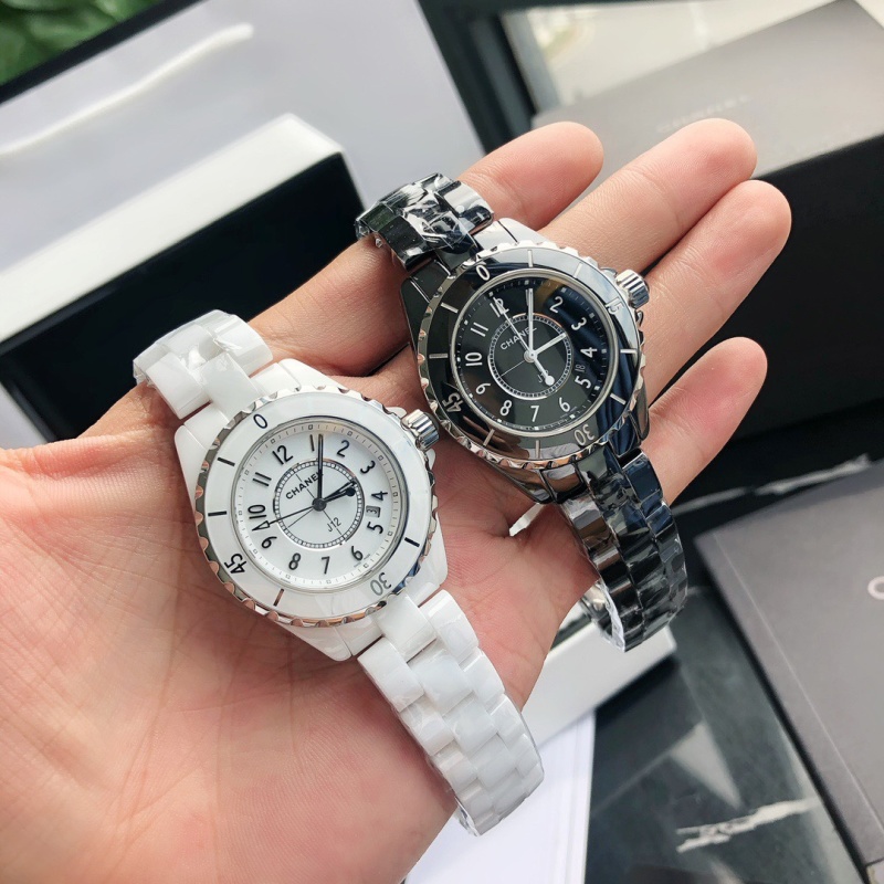Часы Chanel