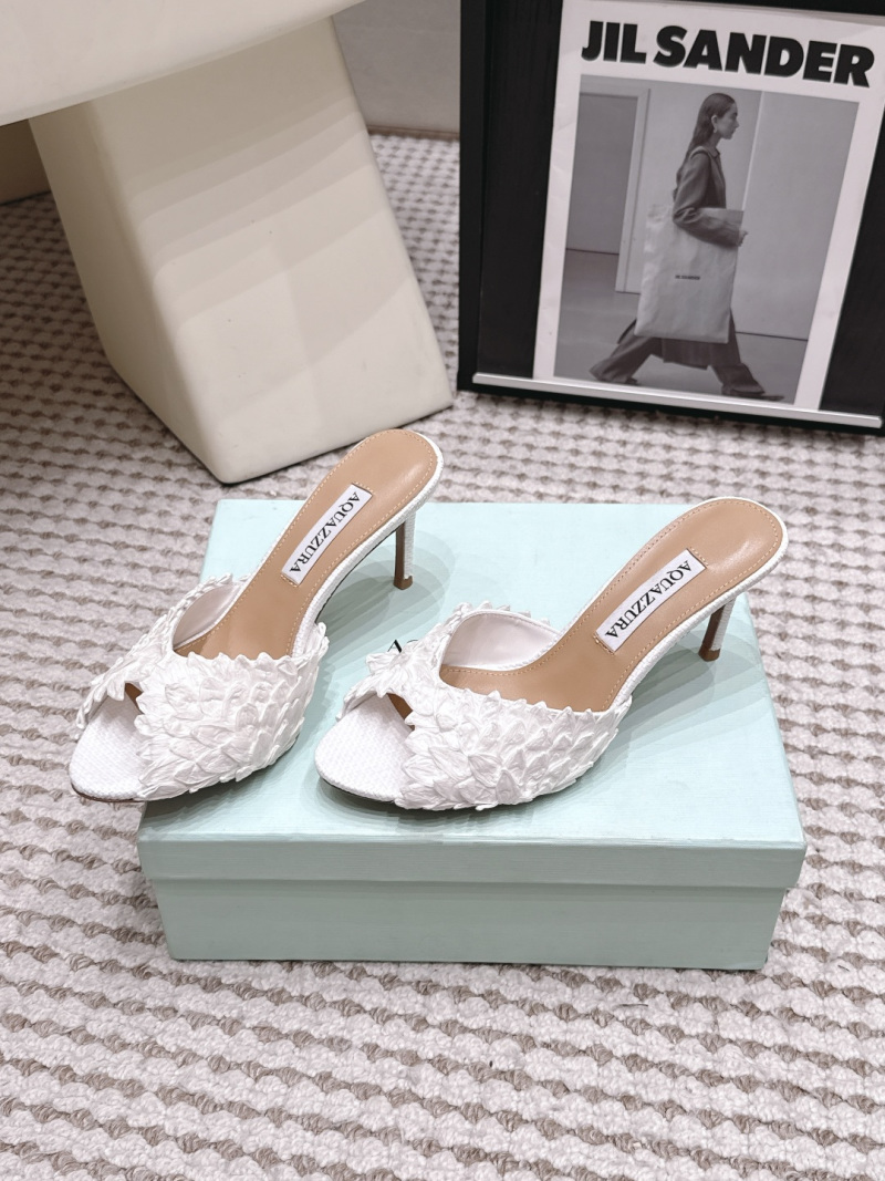 Женские мюли Aquazzura белые с декором из цветов