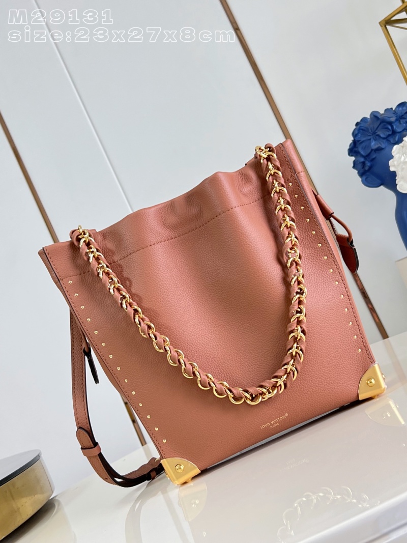 Сумка Louis Vuitton Noé Trunk кораллового цвета с цепочкой