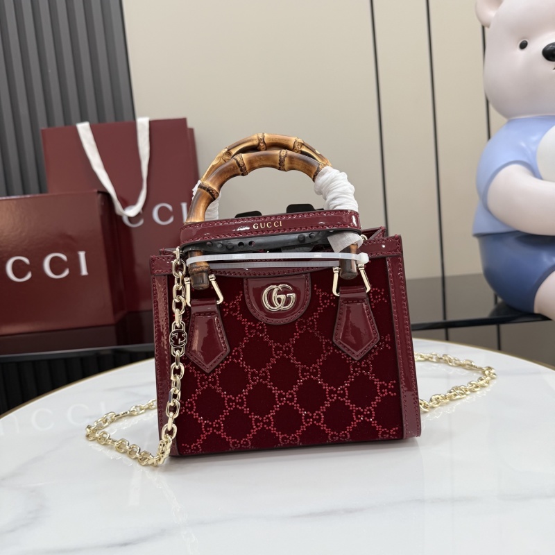 Сумка Gucci с бамбуковой ручкой