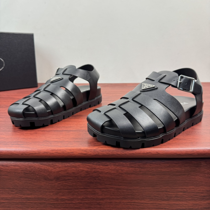 Мужские сандалии Prada