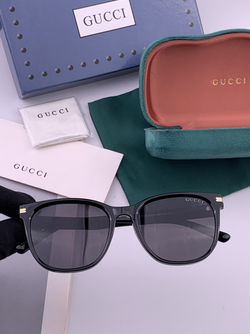 Очки Gucci