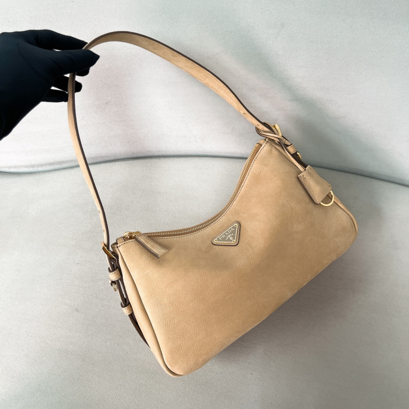 Сумка женская кожаная Prada