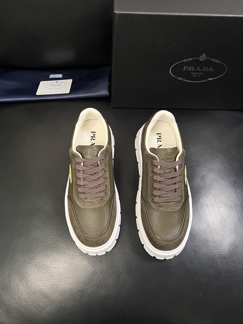 Мужские кроссовки Prada