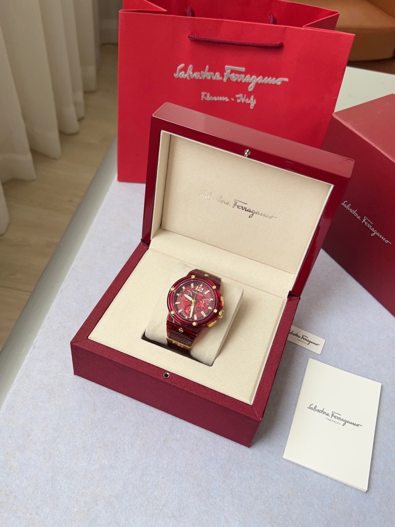 Часы Ferragamo