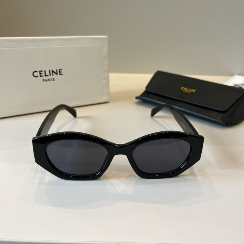 Солнцезащитные очки Celine