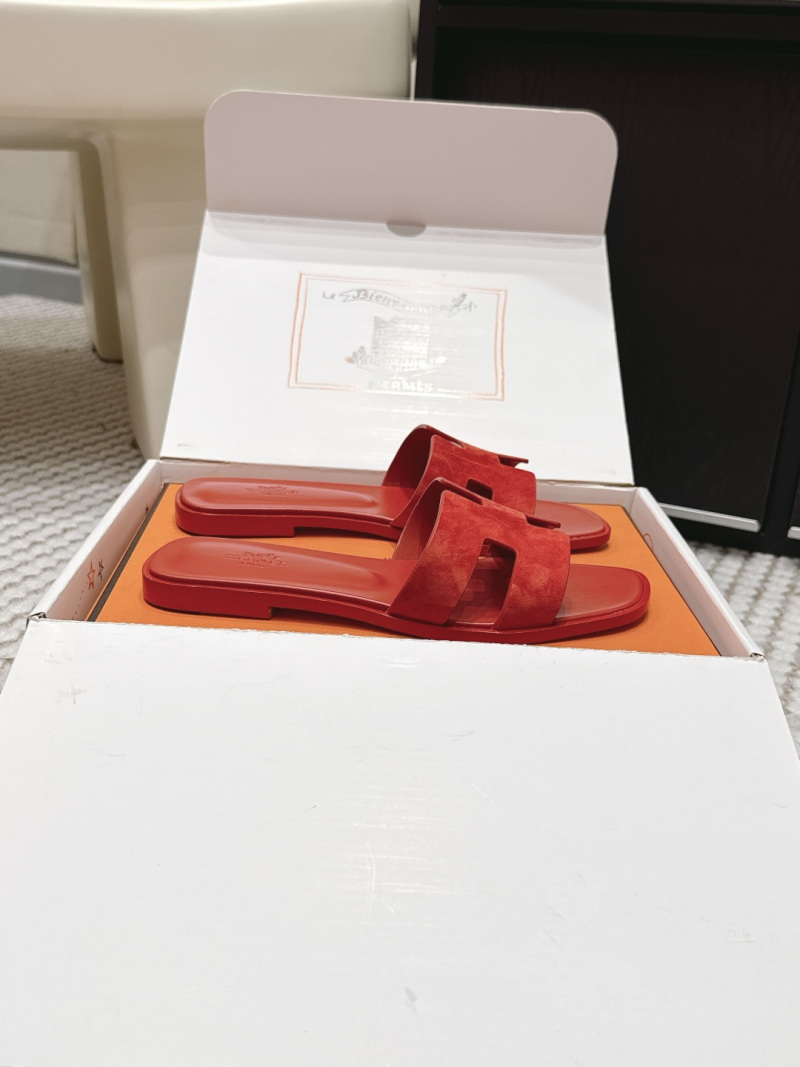 Шлёпанцы Hermès