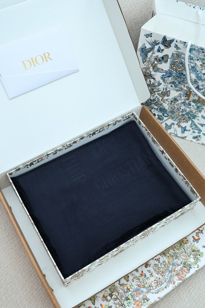 Платок Christian Dior Oblique темно-синий с кистями