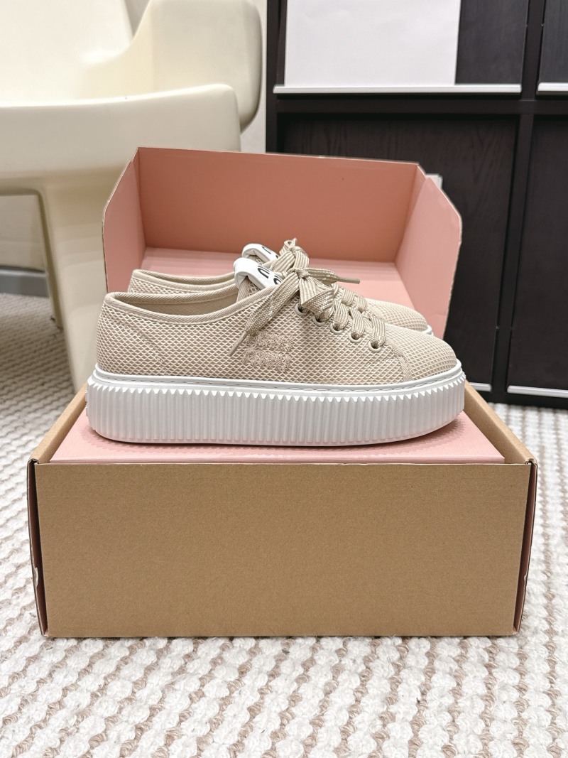 Женские кроссовки Miu Miu, бежевые