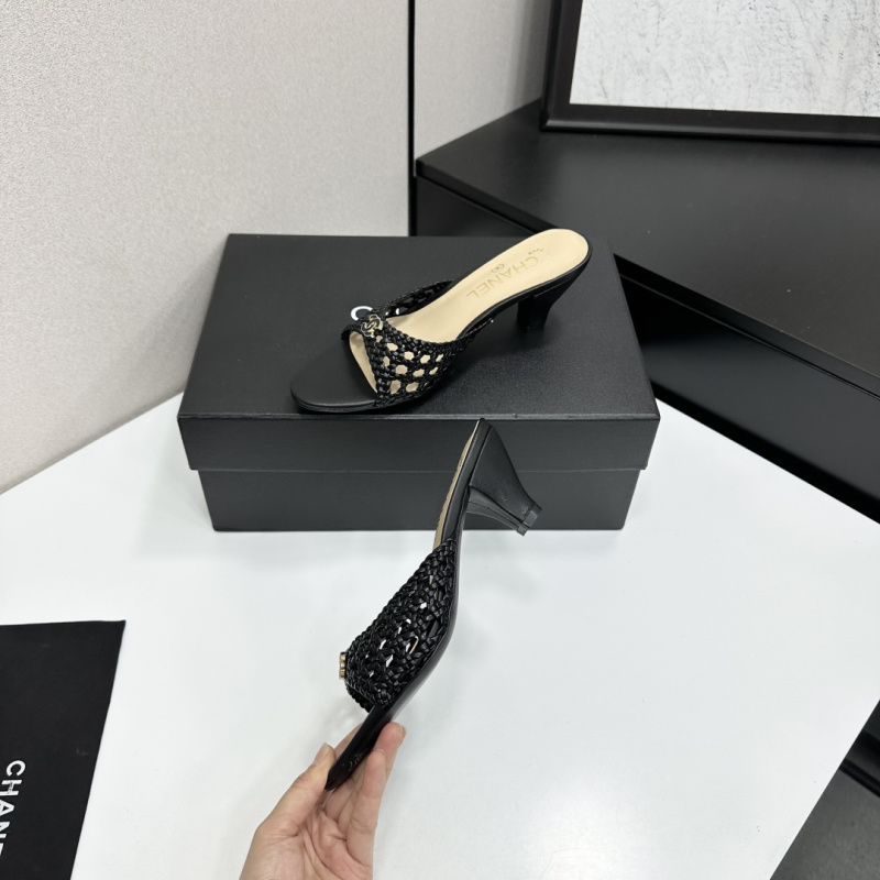 Черные плетеные женские сабо с каблуком Chanel