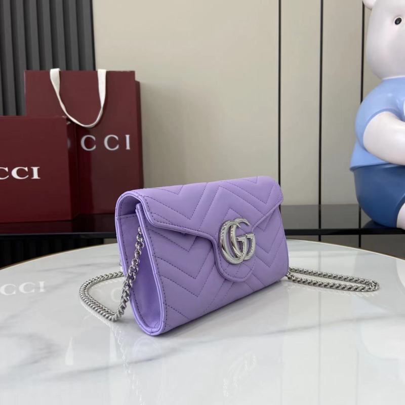 Фиолетовый кошелёк Gucci с цепочкой