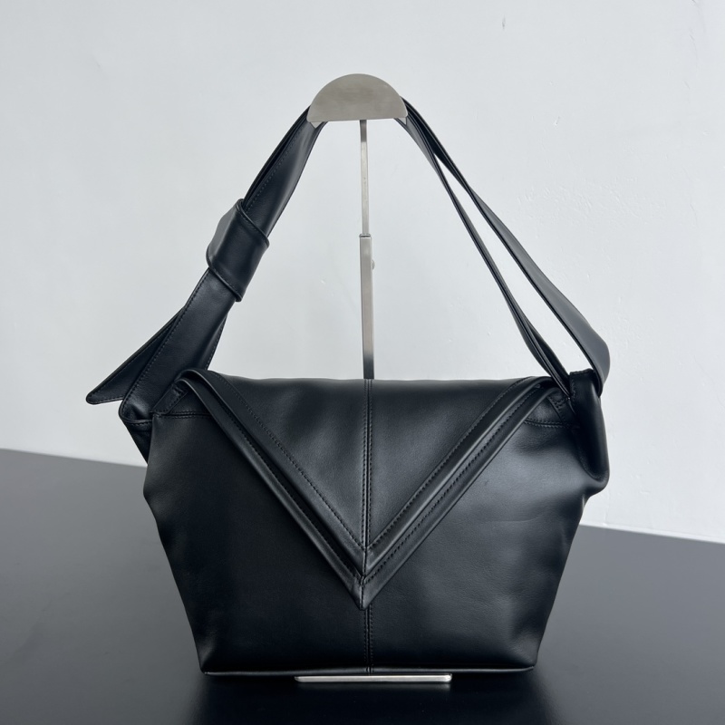 Сумка Sawyer Bottega Veneta черная