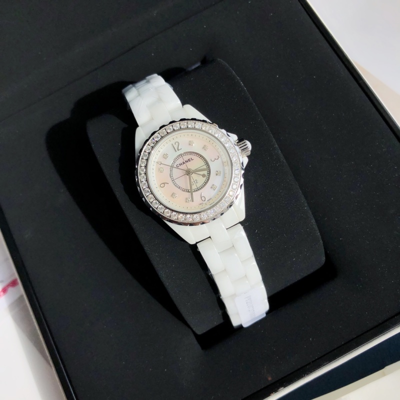Часы Chanel