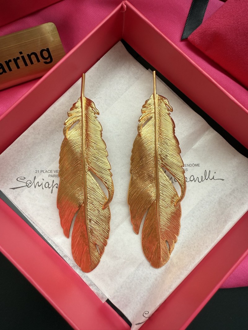 Серьги в виде перьев Schiaparelli