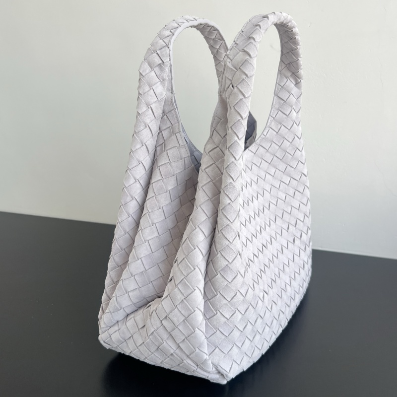 Сумка Bottega Veneta Campana из плетеной кожи