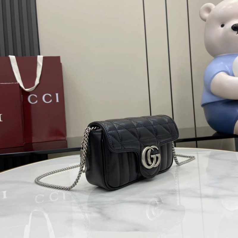 Черная сумка Gucci с цепочкой