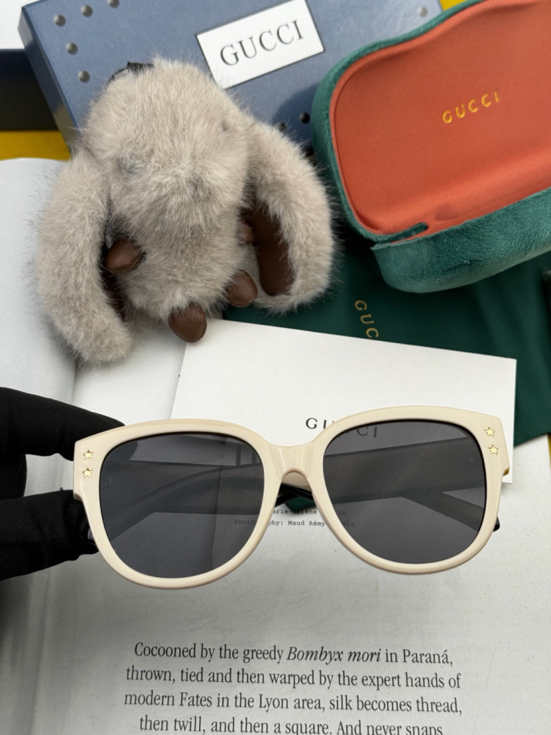 Солнцезащитные очки женские круглые поляризационные Gucci