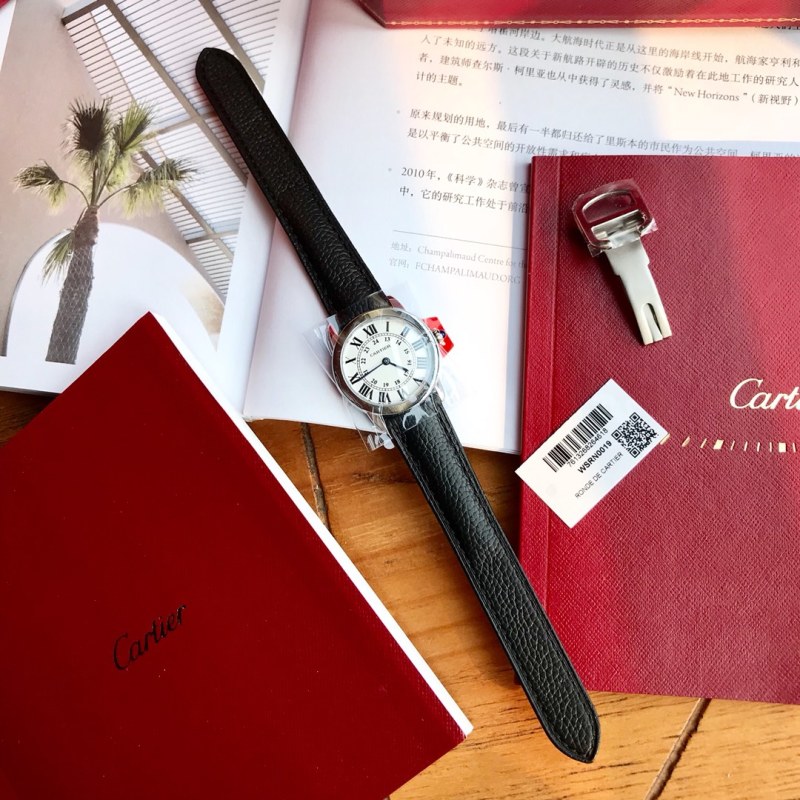 Часы Cartier