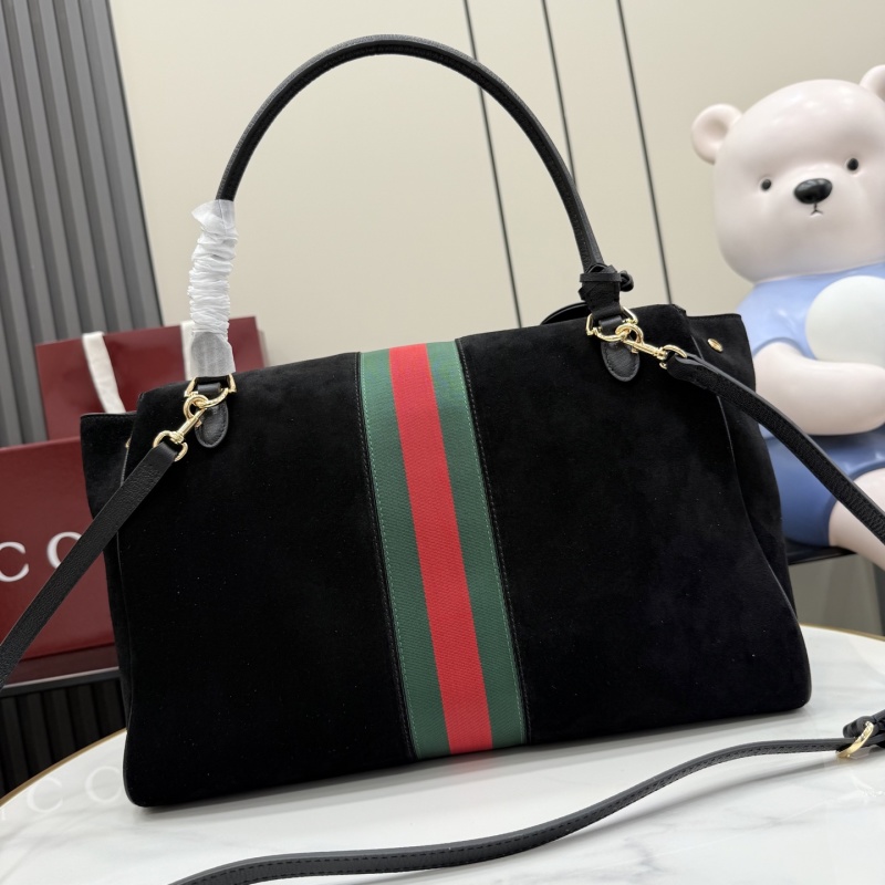 Черная сумка Gucci с красной и зеленой полосой