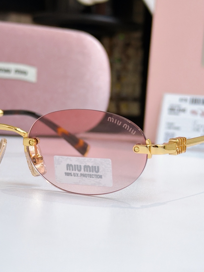 Очки Miu Miu