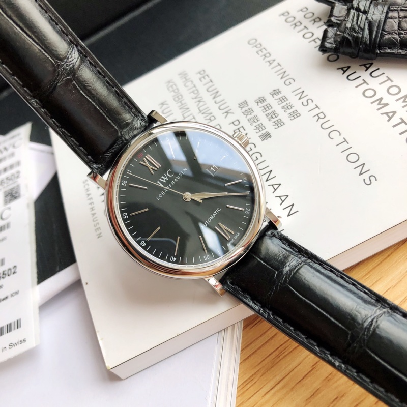Часы IWC