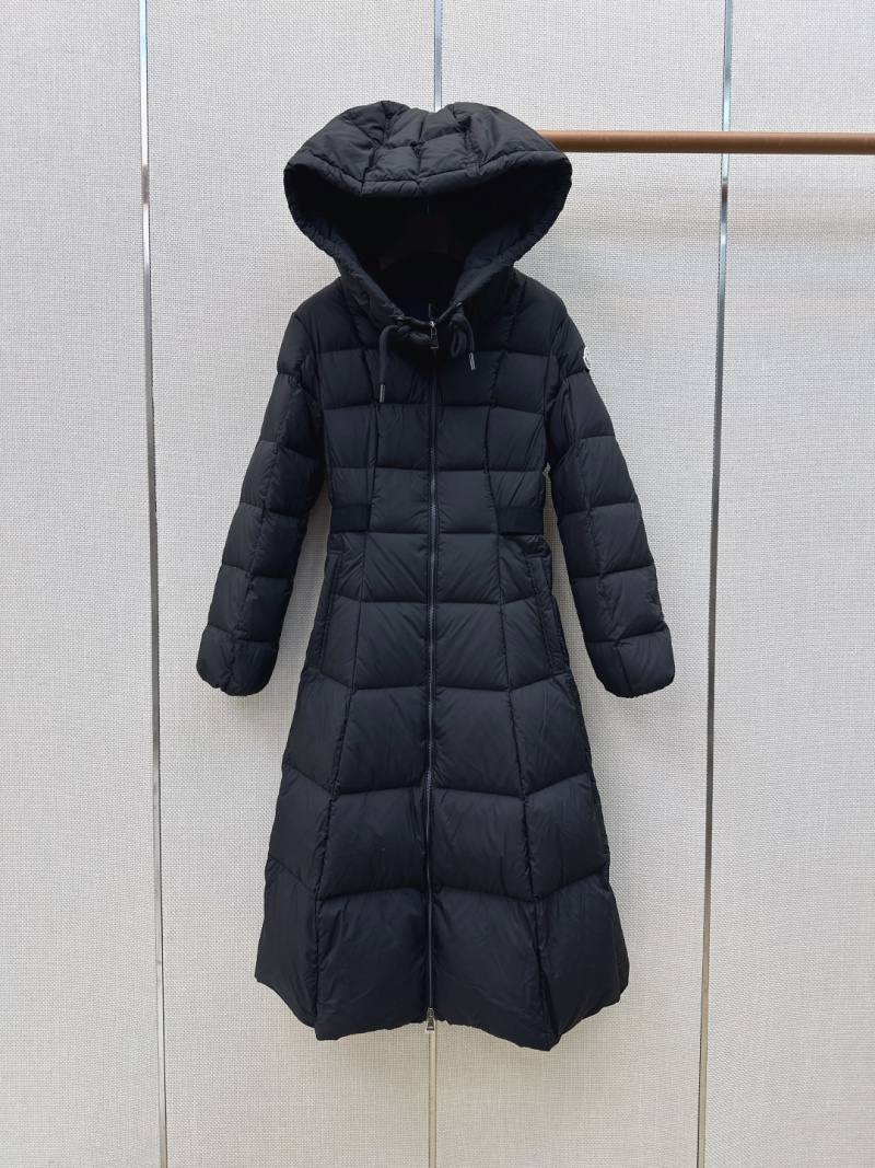 Пуховик Moncler