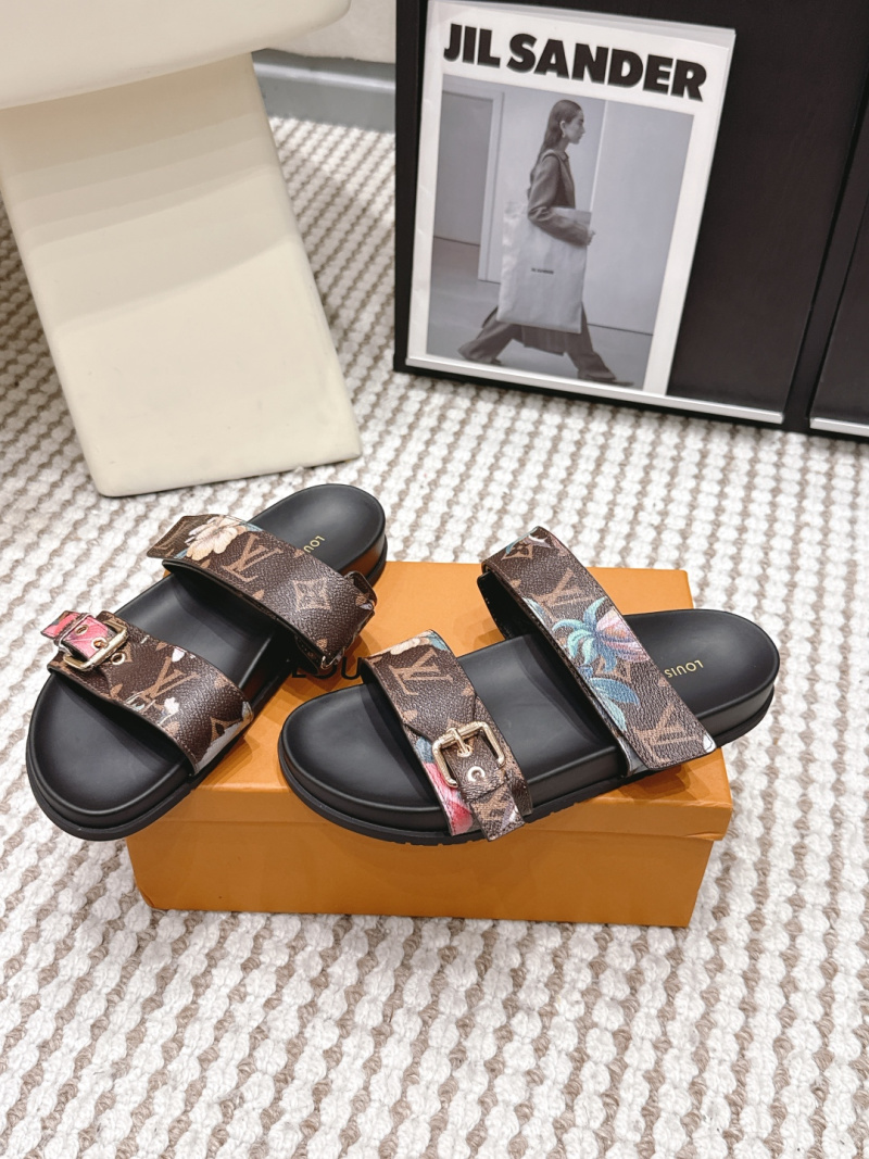 Шлёпанцы Louis Vuitton