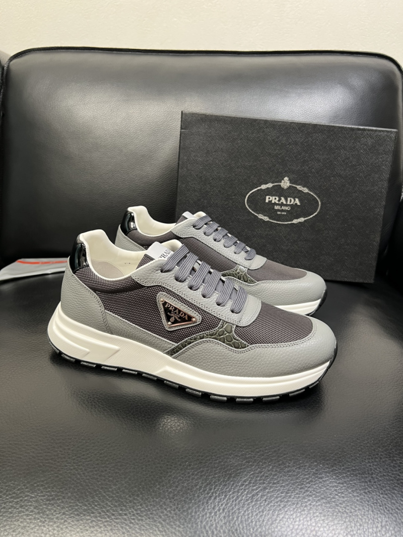 Мужские кроссовки Prada