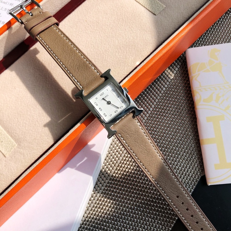 Часы Hermès