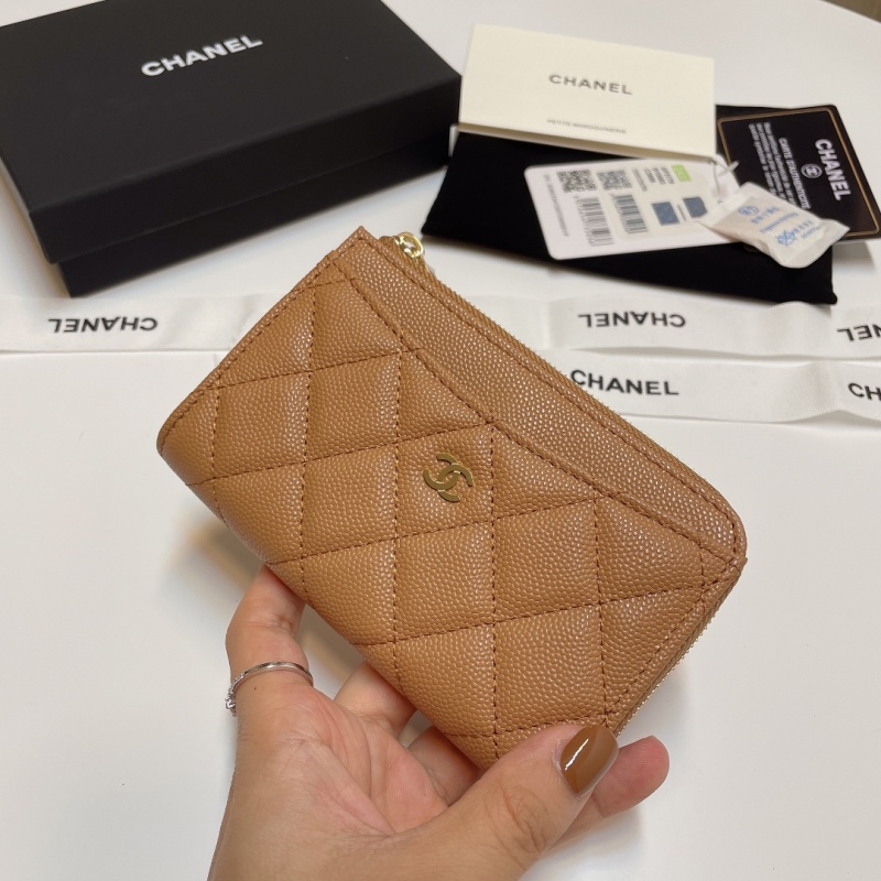 Кошелек Chanel с квадратной стежкой