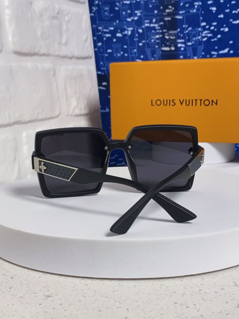 Очки Louis Vuitton черные квадратные