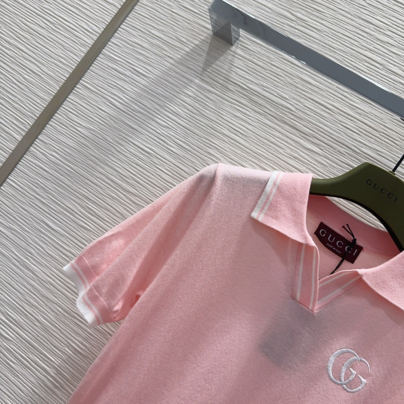 Свитер классический розовый Gucci из шерсти