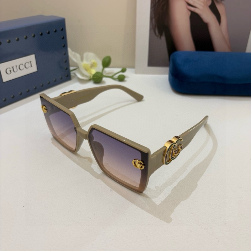 Очки Gucci