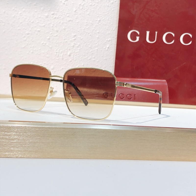 Солнцезащитные очки Gucci GG2166S