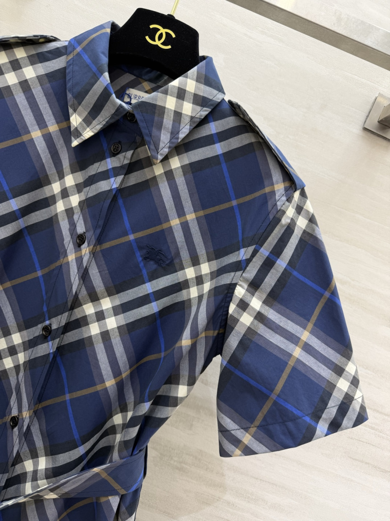 Женское платье в клетку с короткими рукавами и поясом Burberry