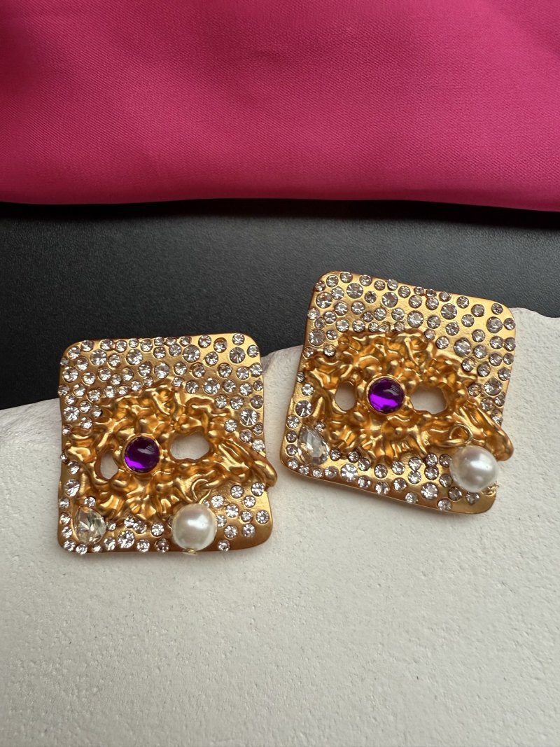 Серьги Schiaparelli