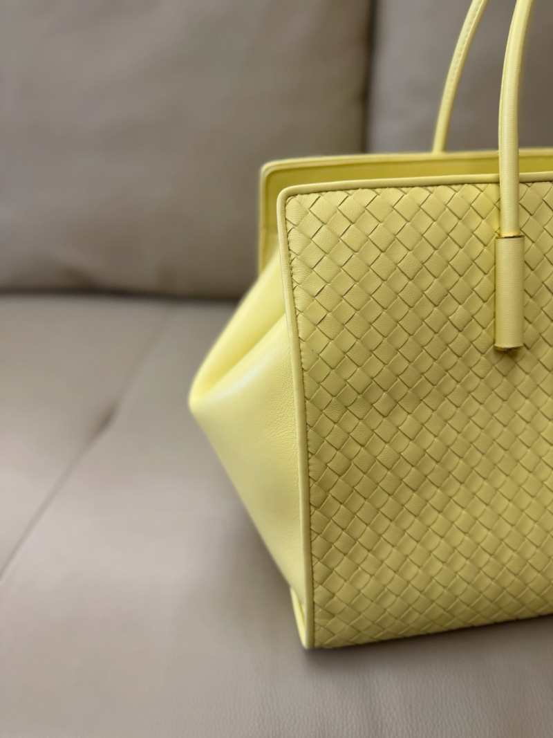 Сумка Bottega Veneta в плетении