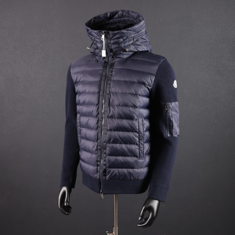 Пуховик Moncler