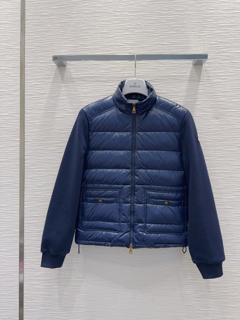 Пуховик Moncler