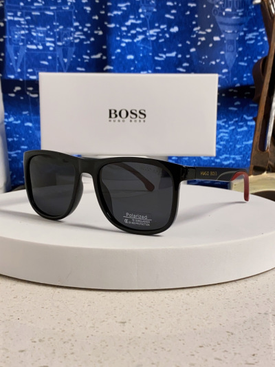 Солнцезащитные очки Hugo Boss мужские поляризованные