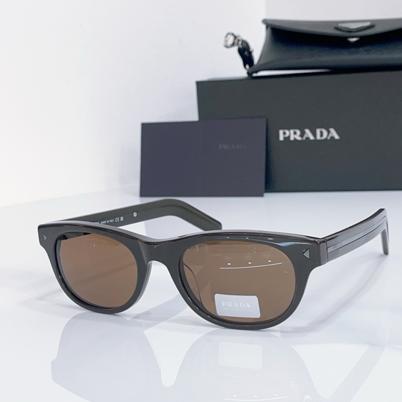 Очки Prada