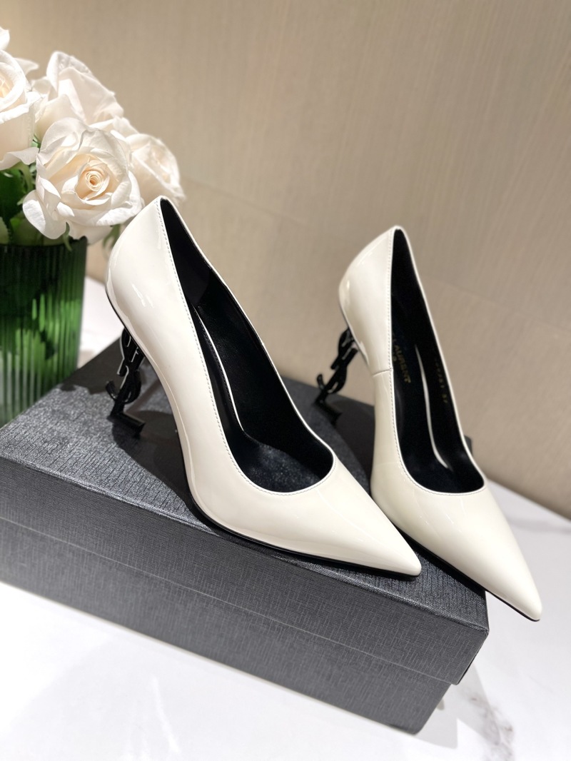 Женские лаковые туфли Saint Laurent