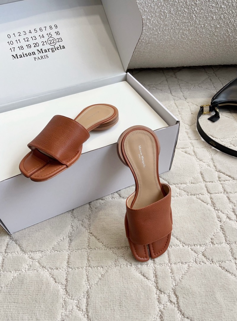 Шлёпанцы MM6 Maison Margiela