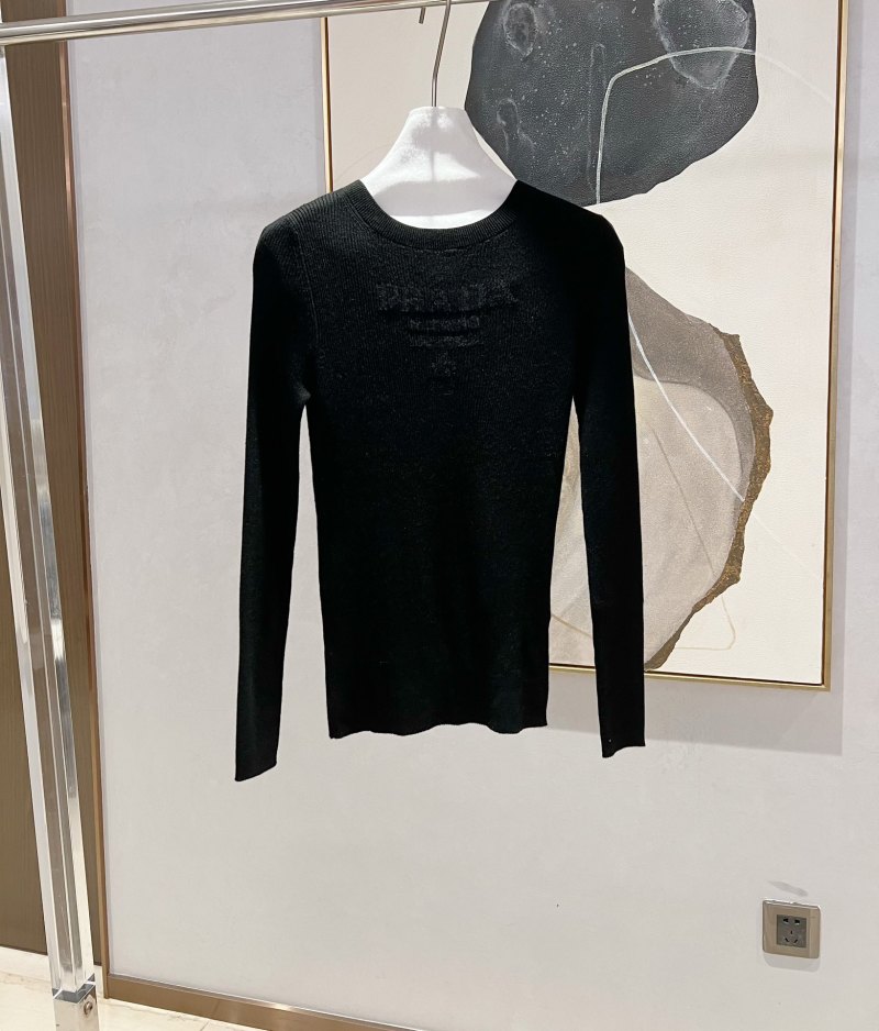 Женский черный джемпер с длинным рукавом Prada