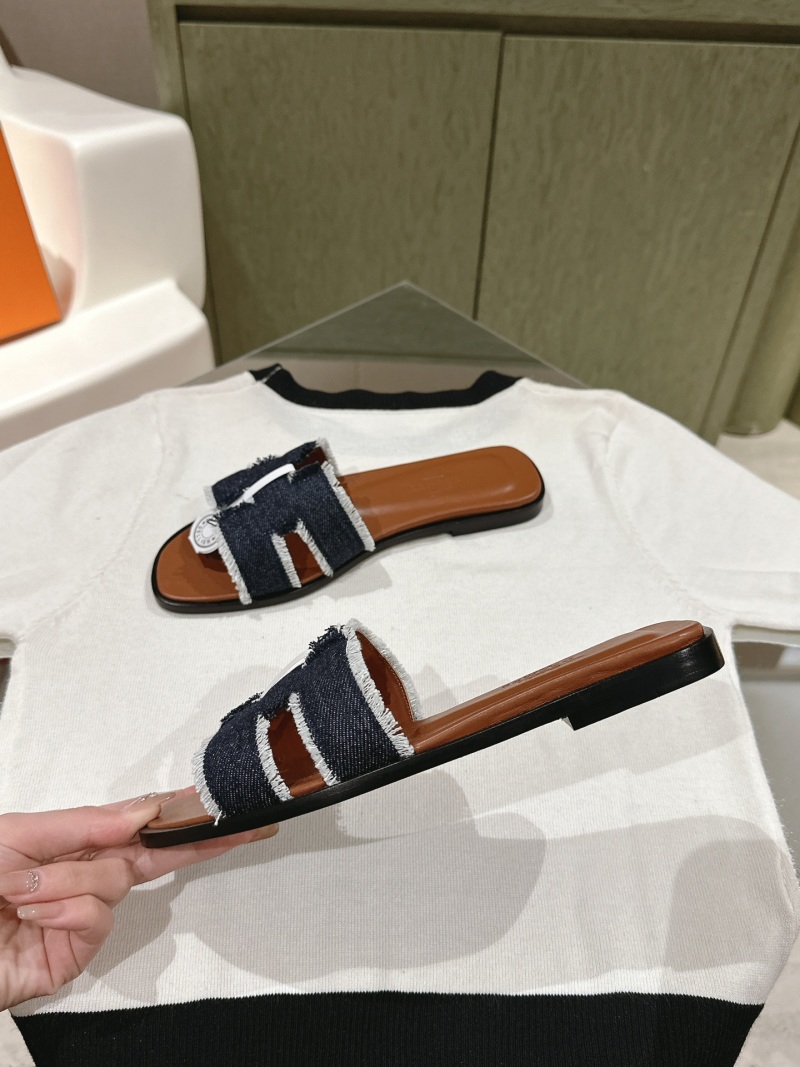 Женские шлёпанцы Hermès