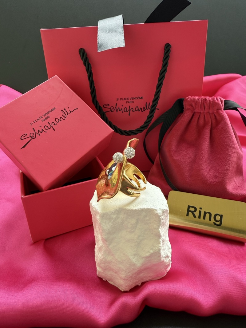 Кольцо Schiaparelli